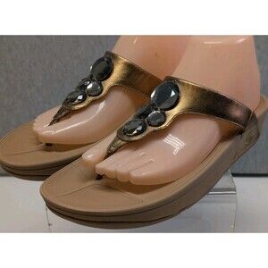 FitFlop Lunetta Style 181-194  White Leather Jeweled Sandals Size 9